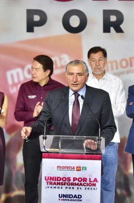 La salida del dirigente morenista también generó críticas desde la oposición. El diputado priista Rubén Moreira aseguró que Andy López Beltrán “renunció porque es una persona incómoda para Morena”.