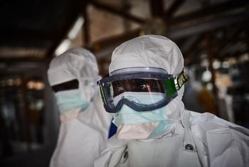 La expansión del ébola ya genera preocupación en países vecinos. Uganda confirmó recientemente dos nuevos casos entre trabajadores de la salud.