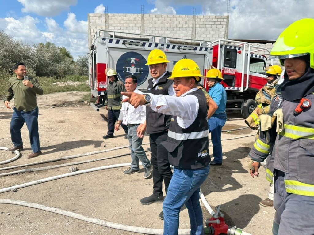 Tras la explosión de cuatro pipas de gas LP registrada en el municipio de Tepeaca, el gobernador de Puebla, Alejandro Armenta, aseguró que se realizará una investigación a fondo para determinar las causas del incidente y deslindar responsabilidades.