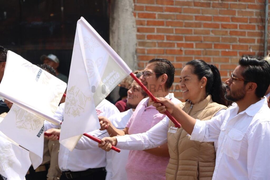 La presidenta de Atlixco, Ariadna Ayala, dio el banderazo de inicio al Plan Castor 2026, una estrategia preventiva coordinada por la Dirección de Protección Civil para atender el arbolado urbano .