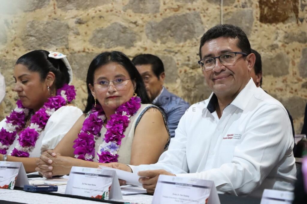 El presidente de la Junta de Gobierno y Coordinación Política del Congreso, Pável Gaspar Ramírez, resaltó que tanto la cultura de México como la de China son milenarias y una de las prioridades es preservarlas para que transiten de generación en generación.