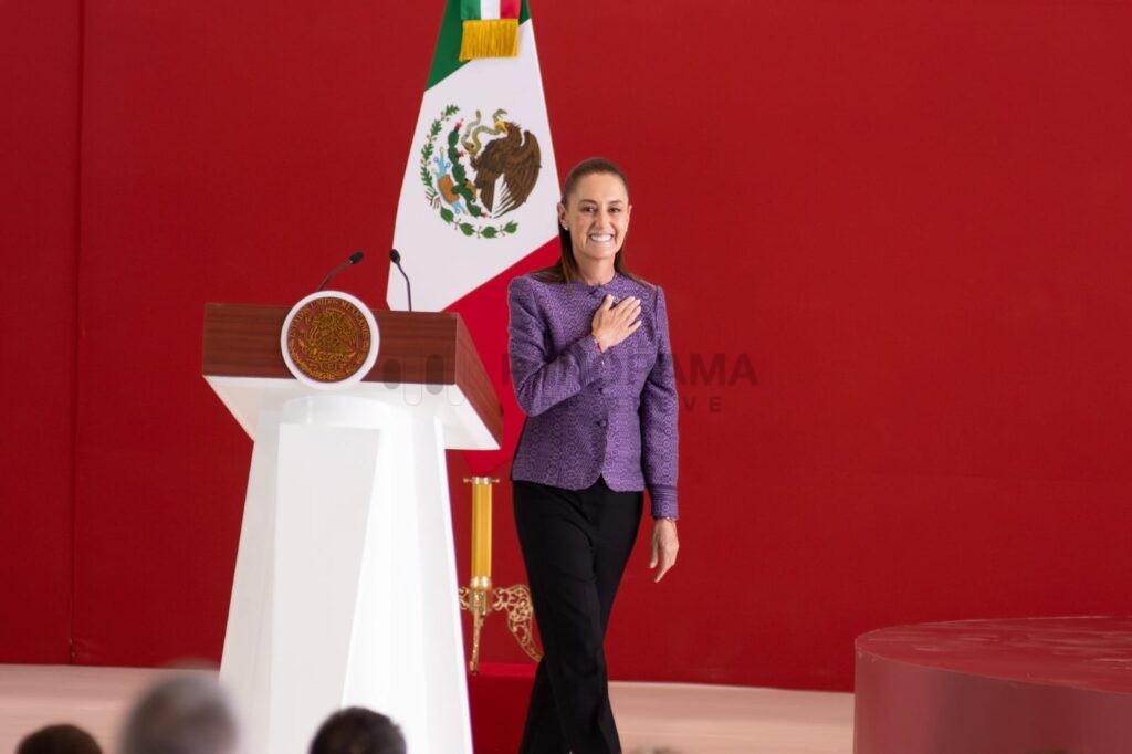 La presidenta de México, Claudia Sheinbaum Pardo, presentó oficialmente Olinia, el primer vehículo eléctrico desarrollado en el país.