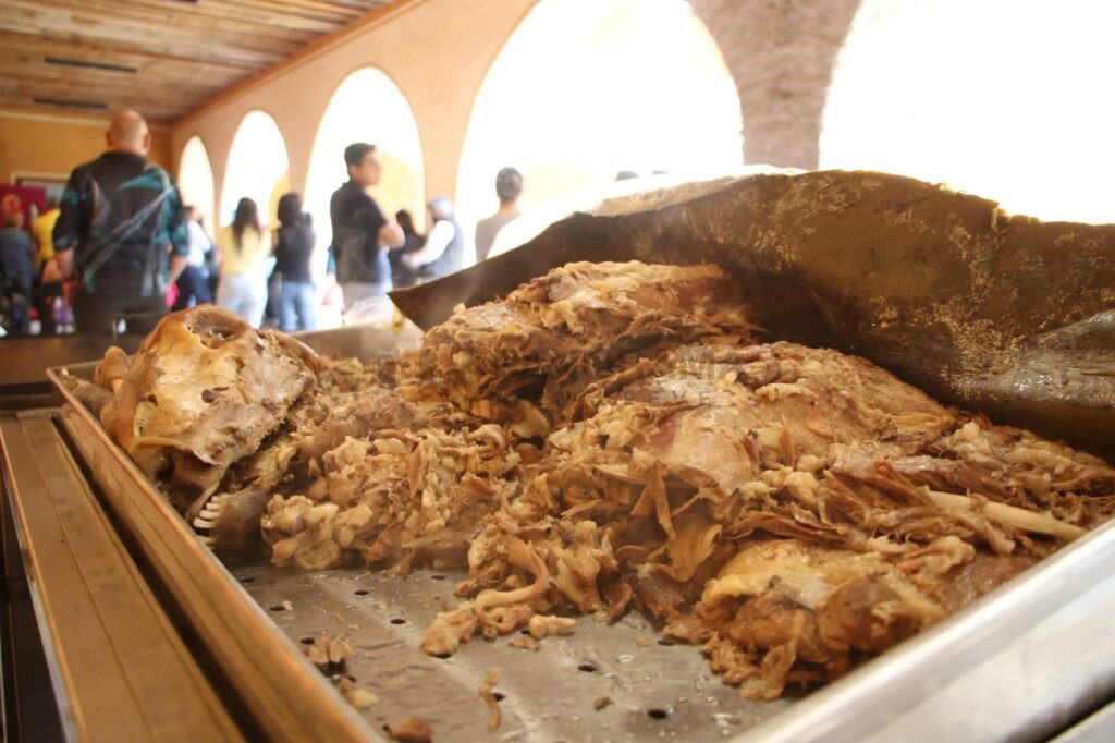 El Pueblo Mágico de Chignahuapan se prepara para recibir a más de 80 mil visitantes durante las fiestas patronales en honor a Santiago Apóstol.