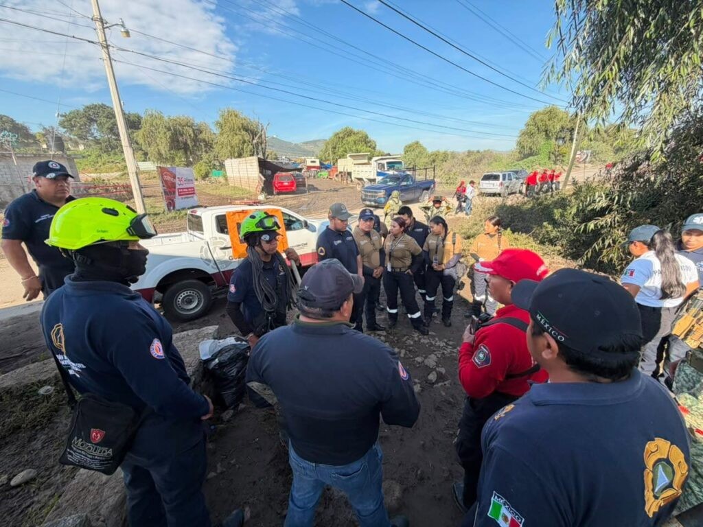 Localizaron el cuerpo del policía municipal Agustín Malo Martínez, fue arrastrado por la corriente del río Atoyac durante las lluvias en Santa Clara Ocoyucan.