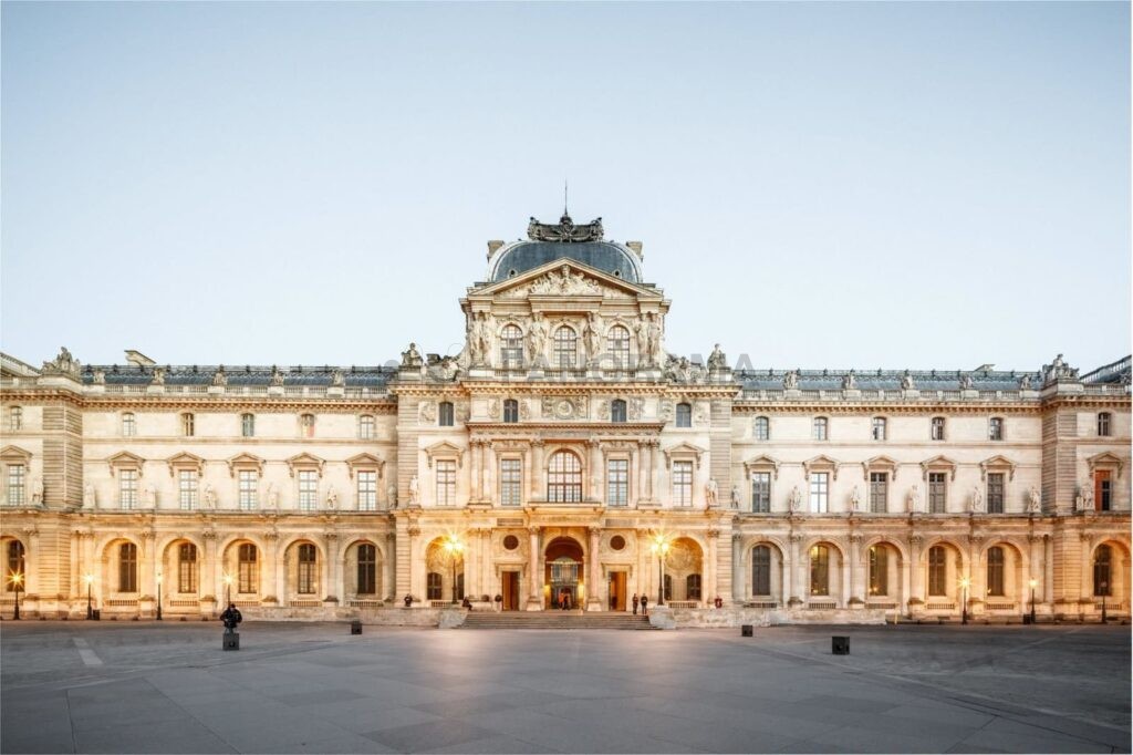 El 10 de agosto de 1793 marcó un antes y un después en la historia de la cultura. Ese día abrió sus puertas al público el Museo del Louvre, en París.