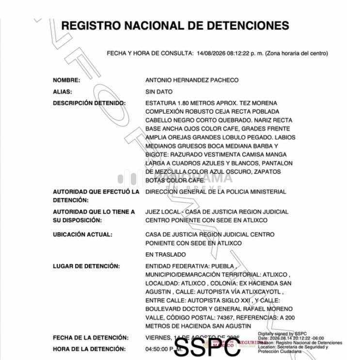 El secretario de Seguridad Pública de Atlixco, Antonio Hernández Pacheco, fue detenido la tarde del viernes 14 de agosto sobre la autopista Vía Atlixcáyotl.