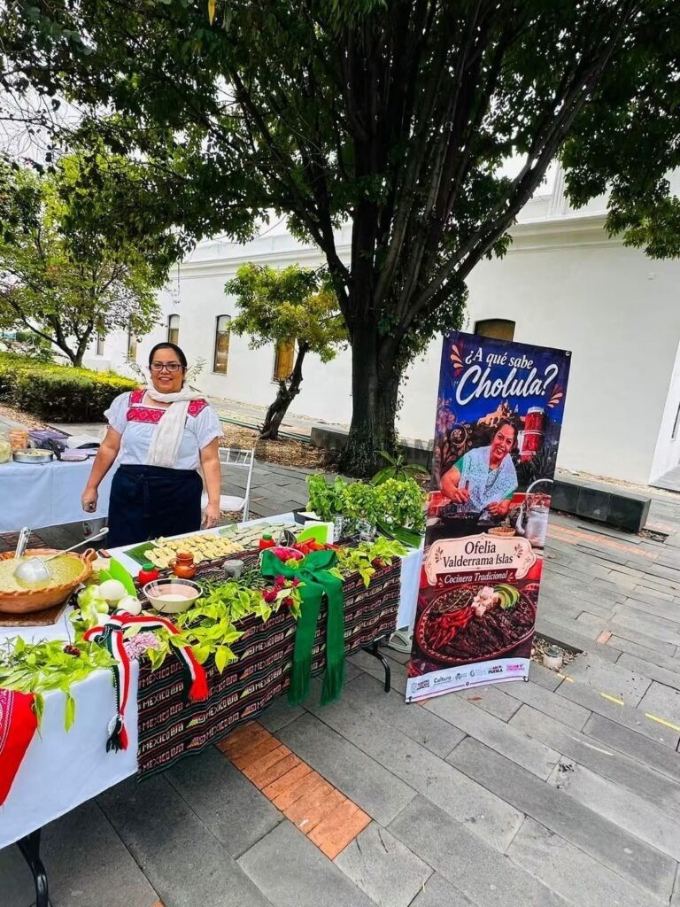 Con más de dos mil órdenes de comida servidas y una asistencia superior a 3 mil visitantes, la jornada cultural y gastronómica “¿A qué sabe Cholula?”.