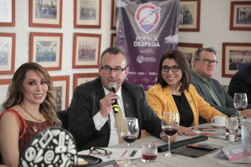La Cámara de Comercio, Servicios y Turismo de Puebla (CANACO Puebla),  formalizó un convenio de colaboración con el IPAM.
