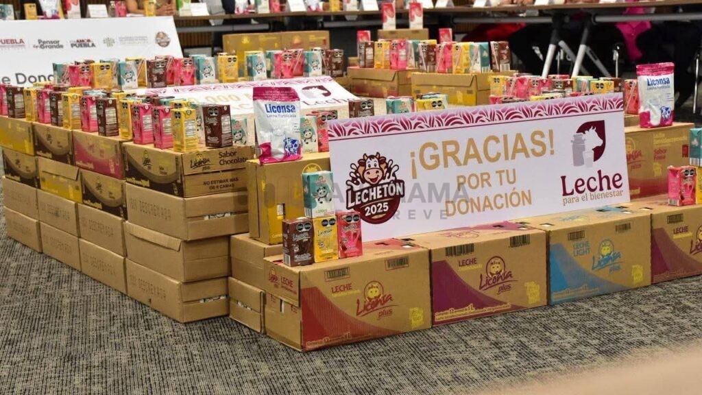 A 22 días de que concluya la campaña Lechetón con Causa 2026, se han recaudado 90 mil litros de leche de una meta de 150 mil, que serán destinados a beneficiar a miles de familias poblanas que más lo necesitan.