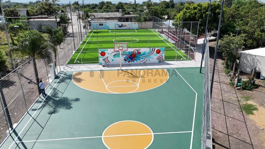 Con una inversión superior a 3.2 millones de pesos, el Ayuntamiento de Atlixco entregó el multideportivo de la junta auxiliar de San Jerónimo Coyula.