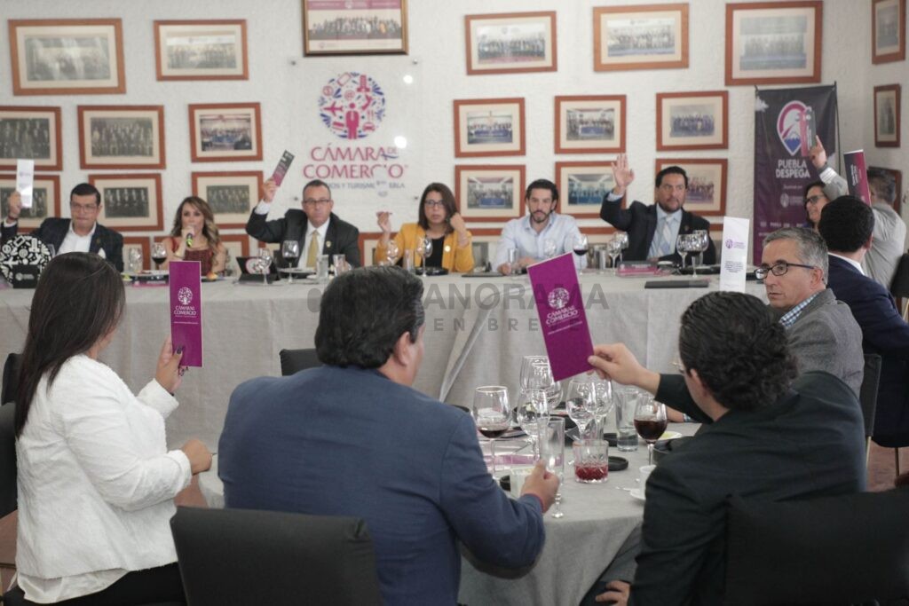 La Cámara de Comercio, Servicios y Turismo de Puebla (CANACO Puebla), formalizó un convenio de colaboración con el IPAM.